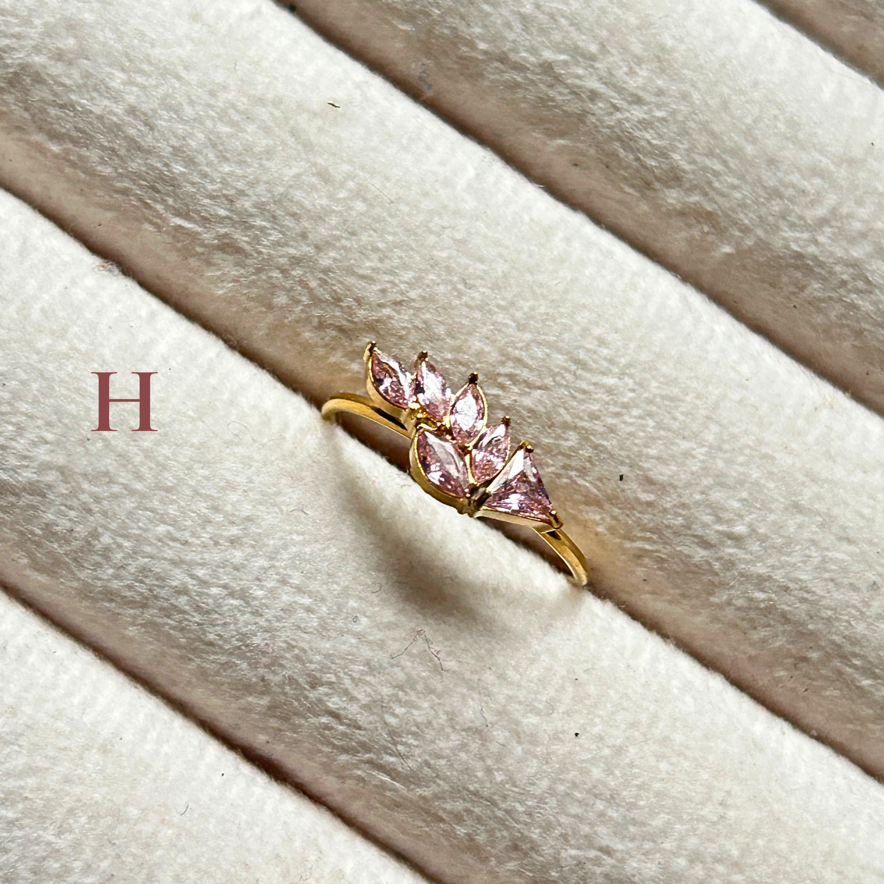 Zareen Adjustable Rings