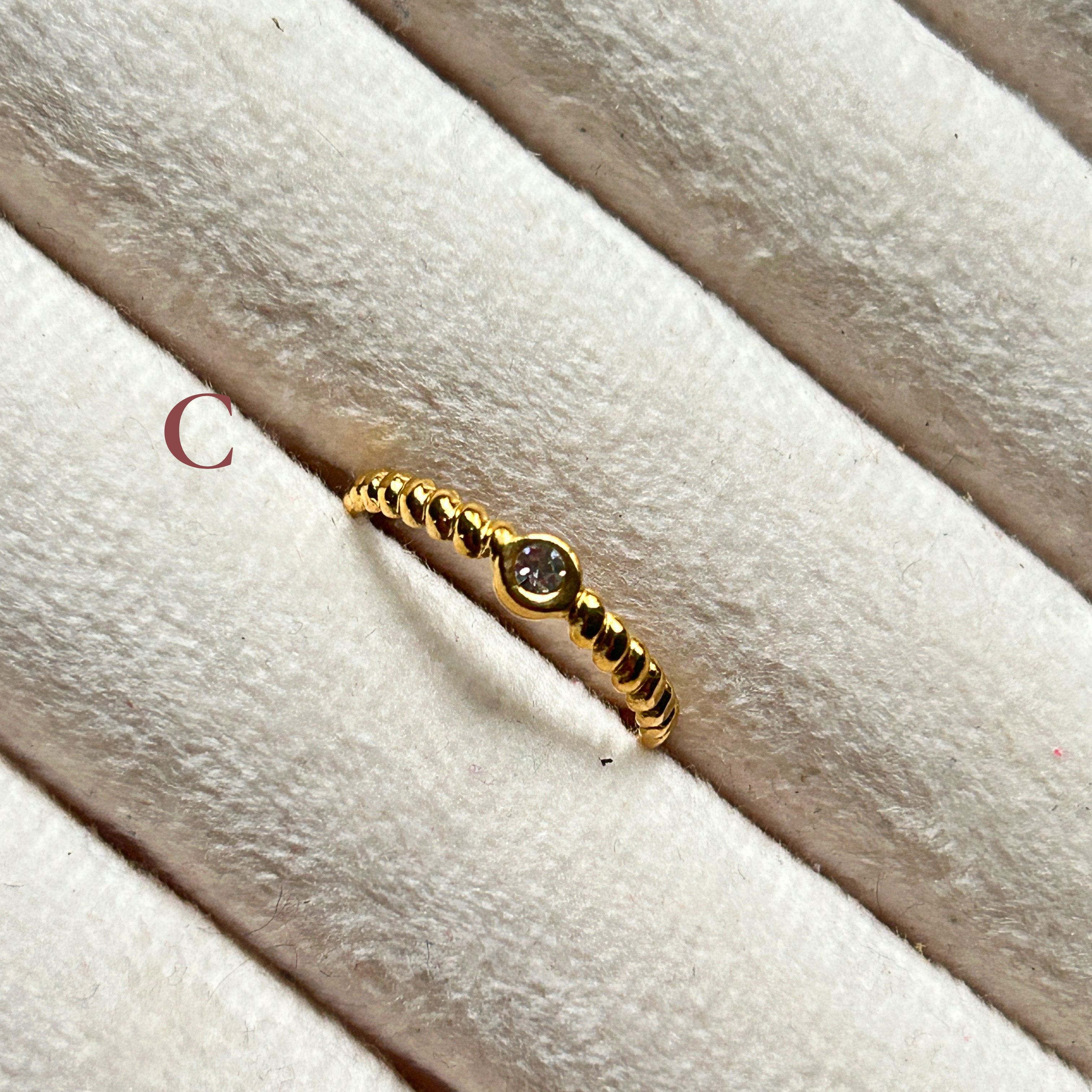 Zareen Adjustable Rings