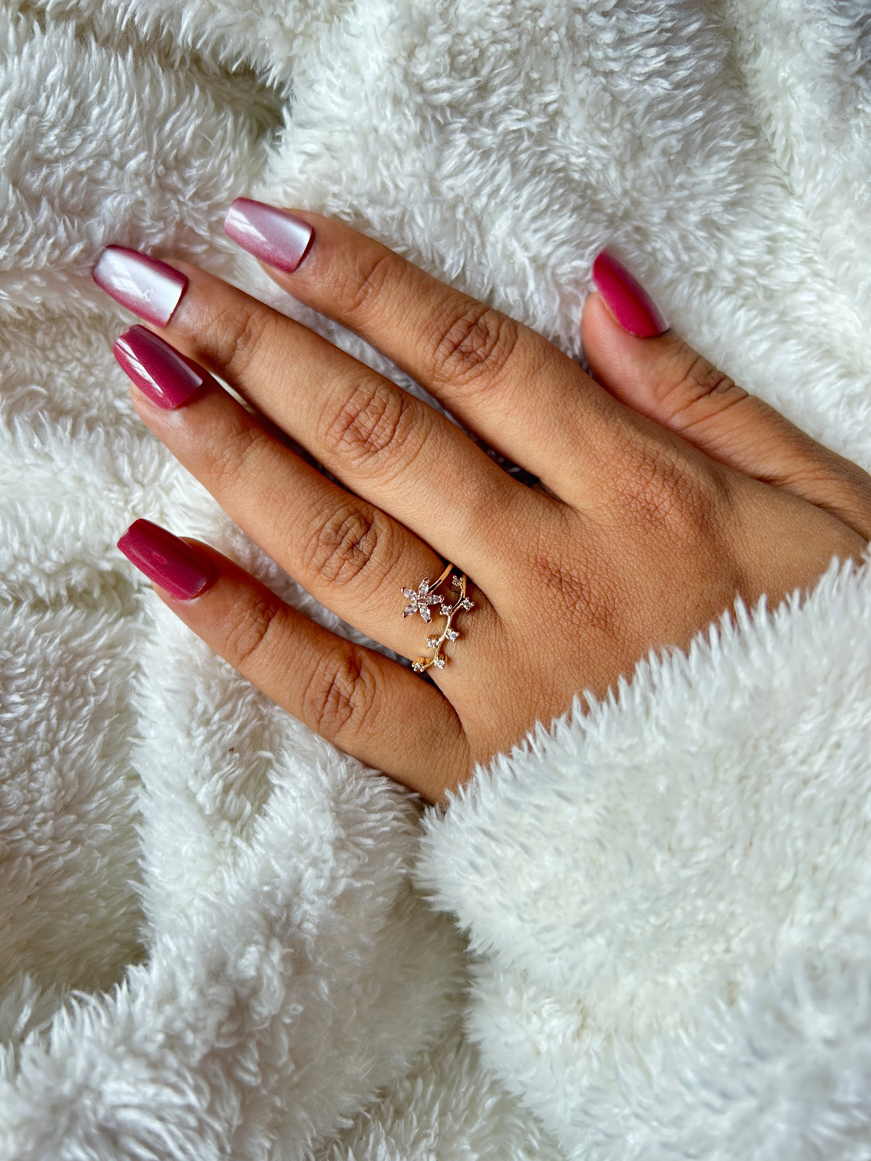 Izzah Flora Ring