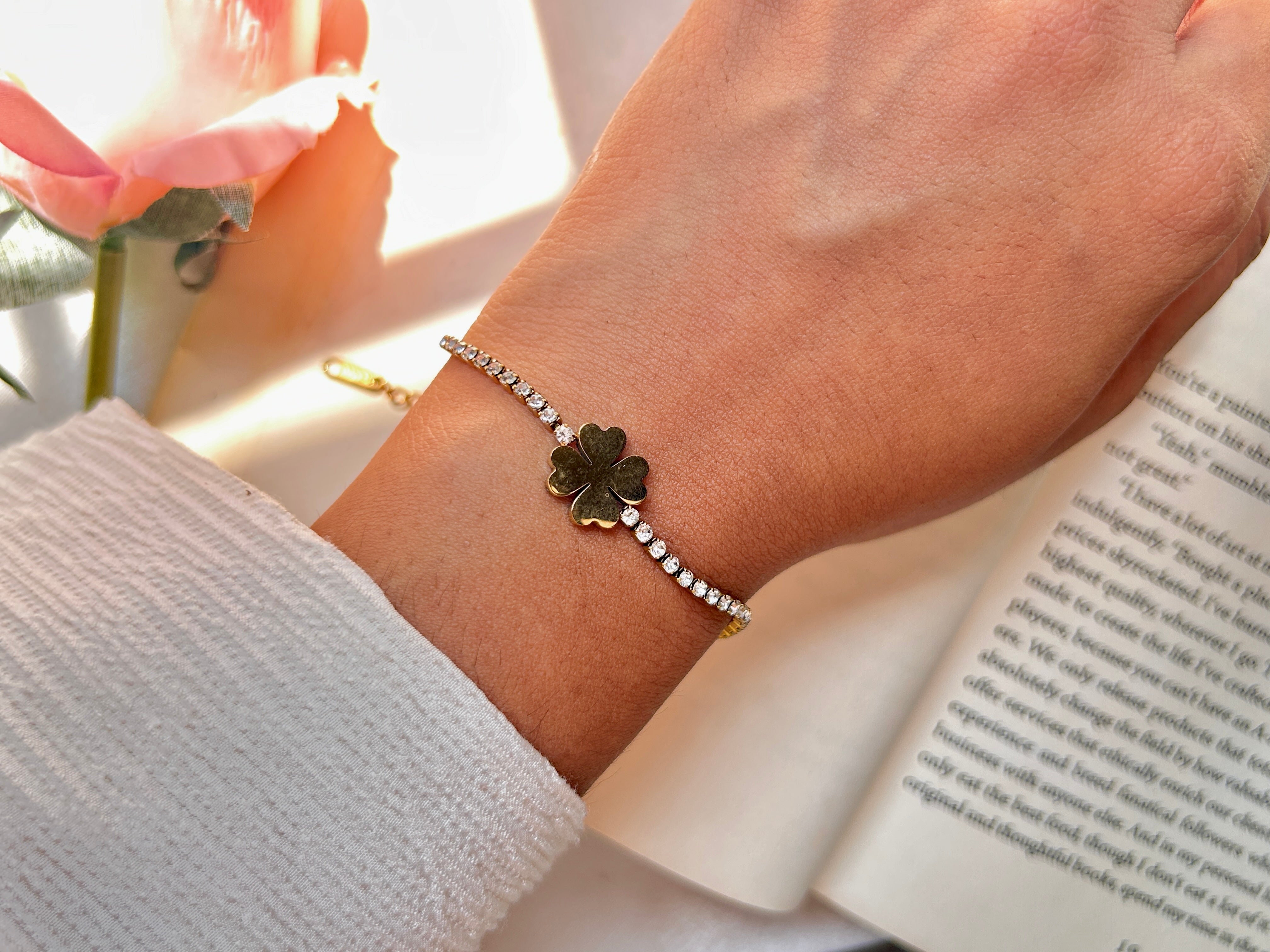 Slim Clover Tennis Bracelet
