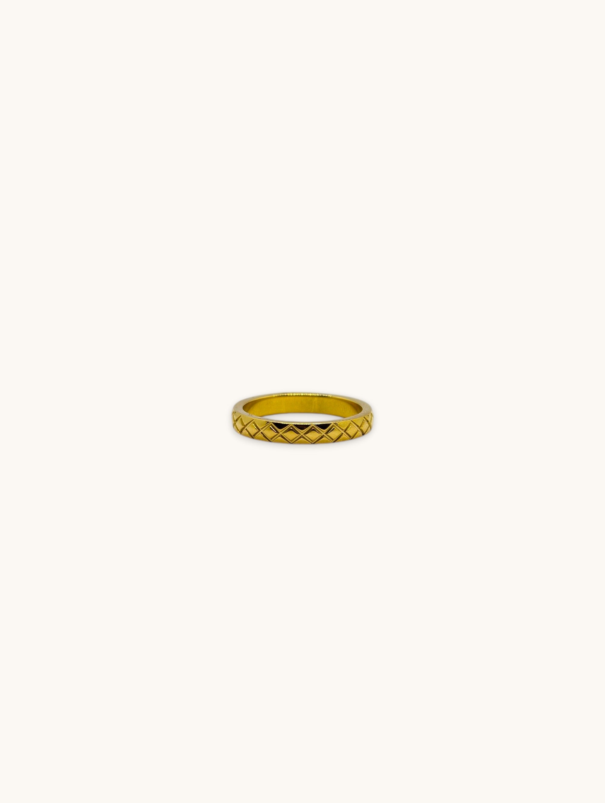 Aurora Lattice Ring Gold