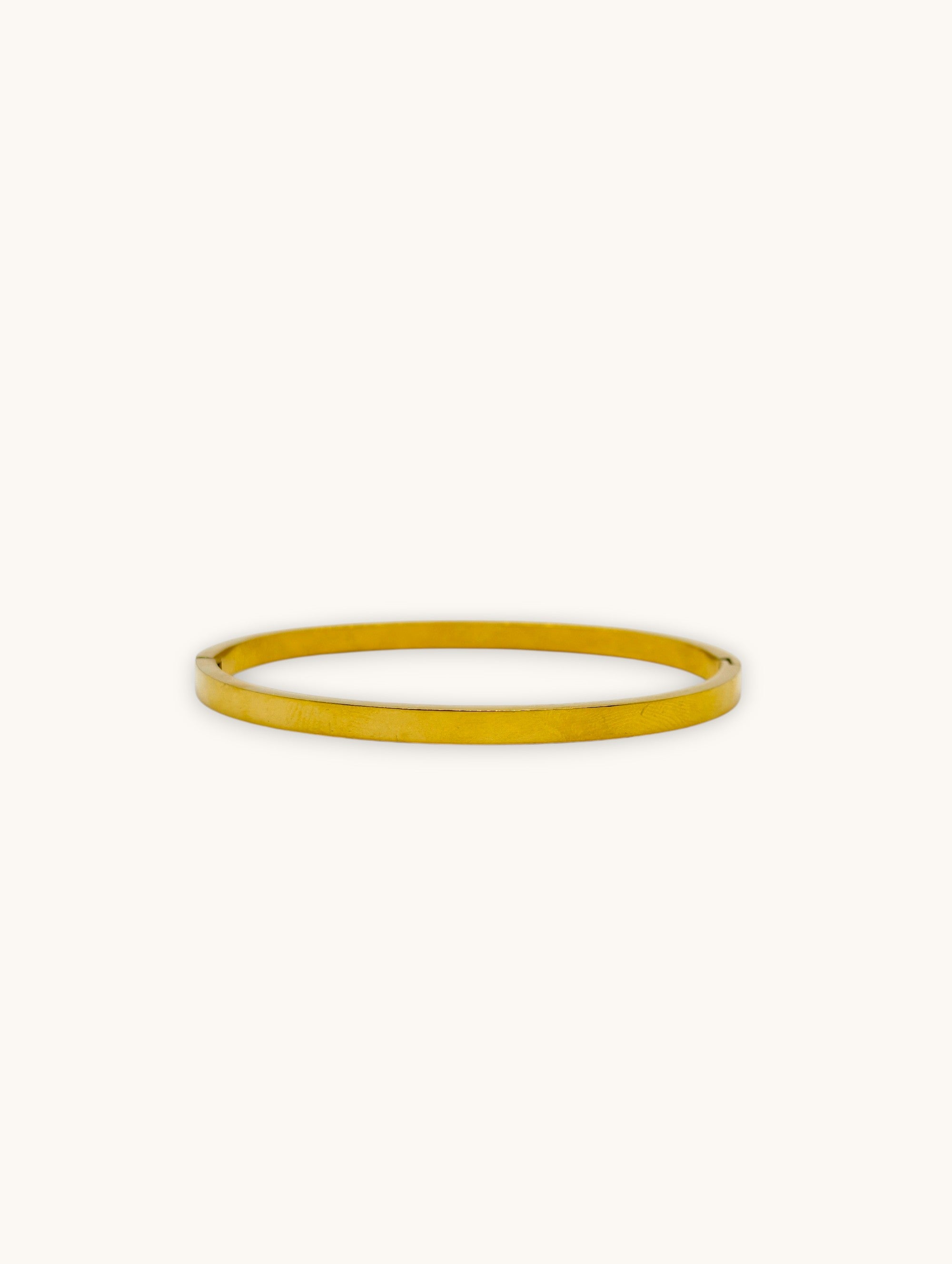 Ivory Gleam Bangle