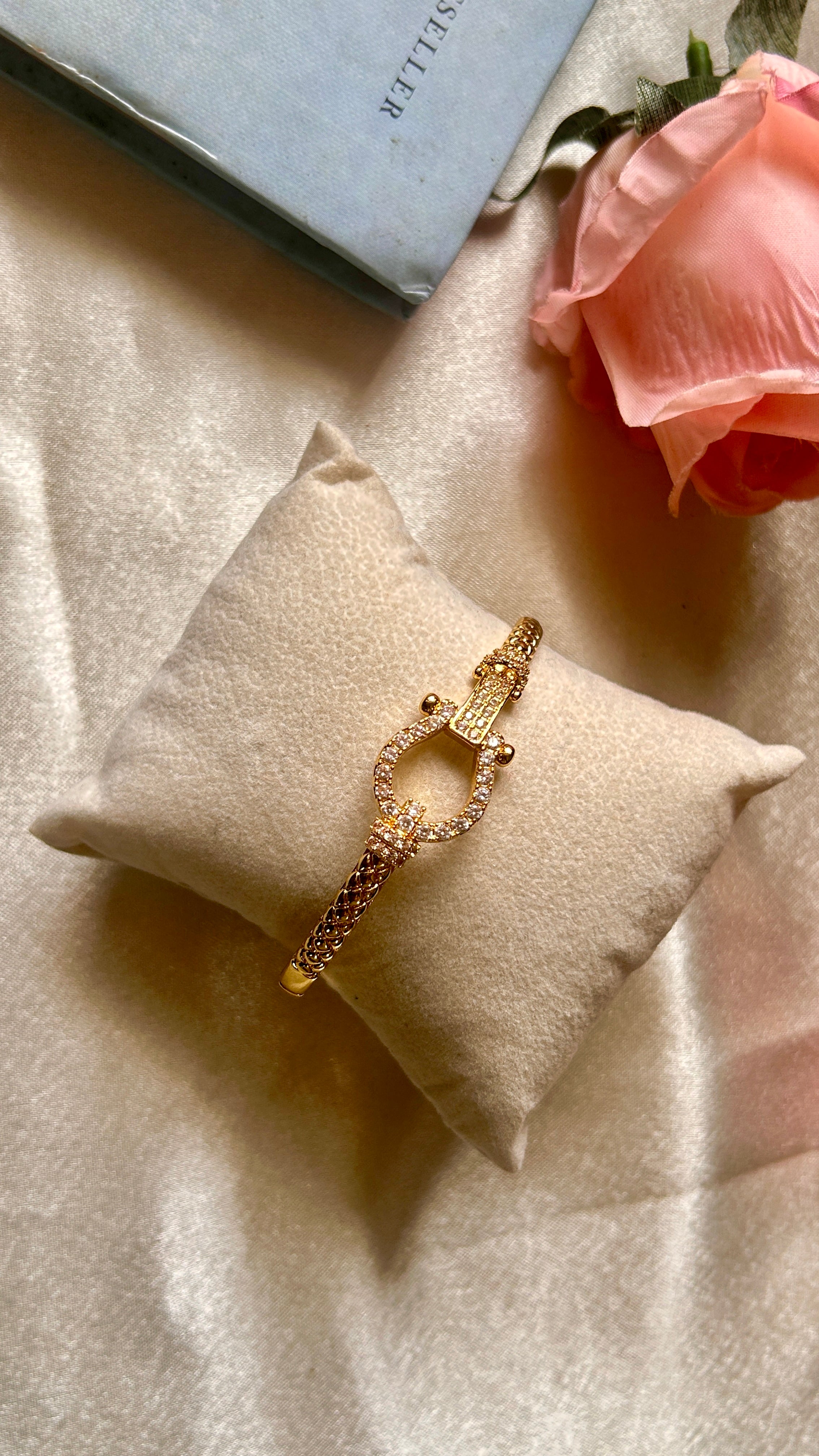 Aurelian Grace Bangle