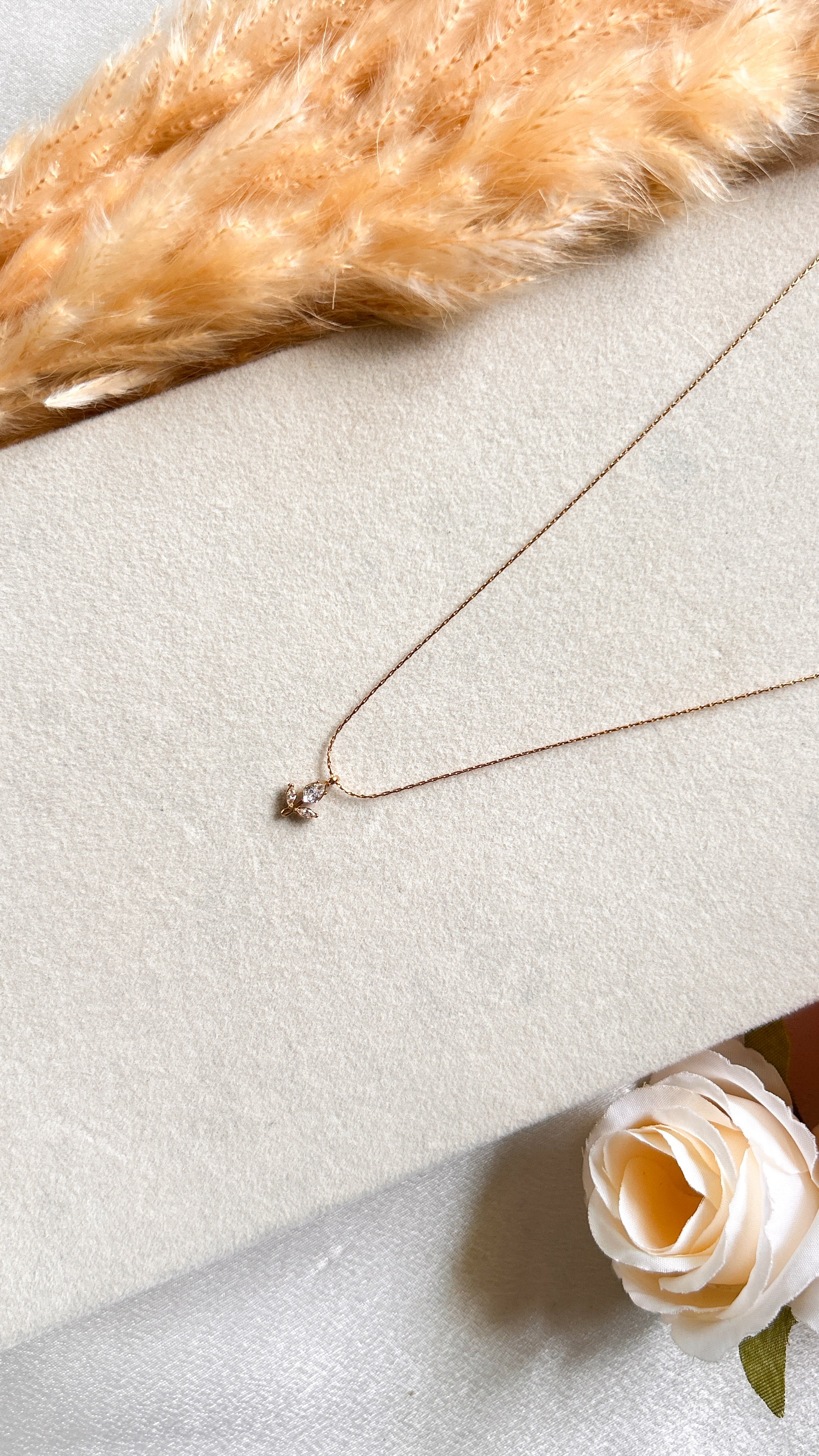 Tulip Pendant Necklace
