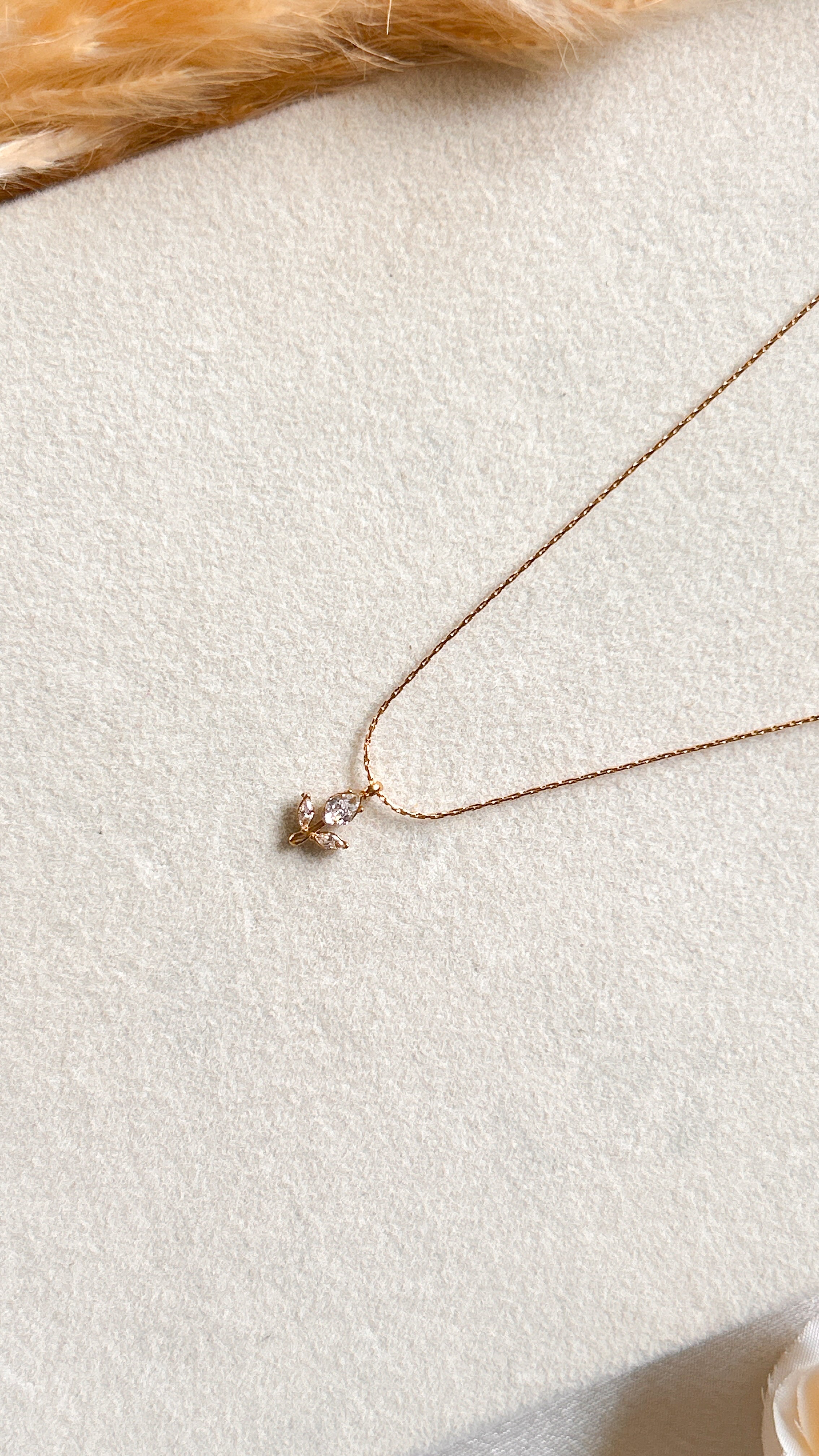 Tulip Pendant Necklace