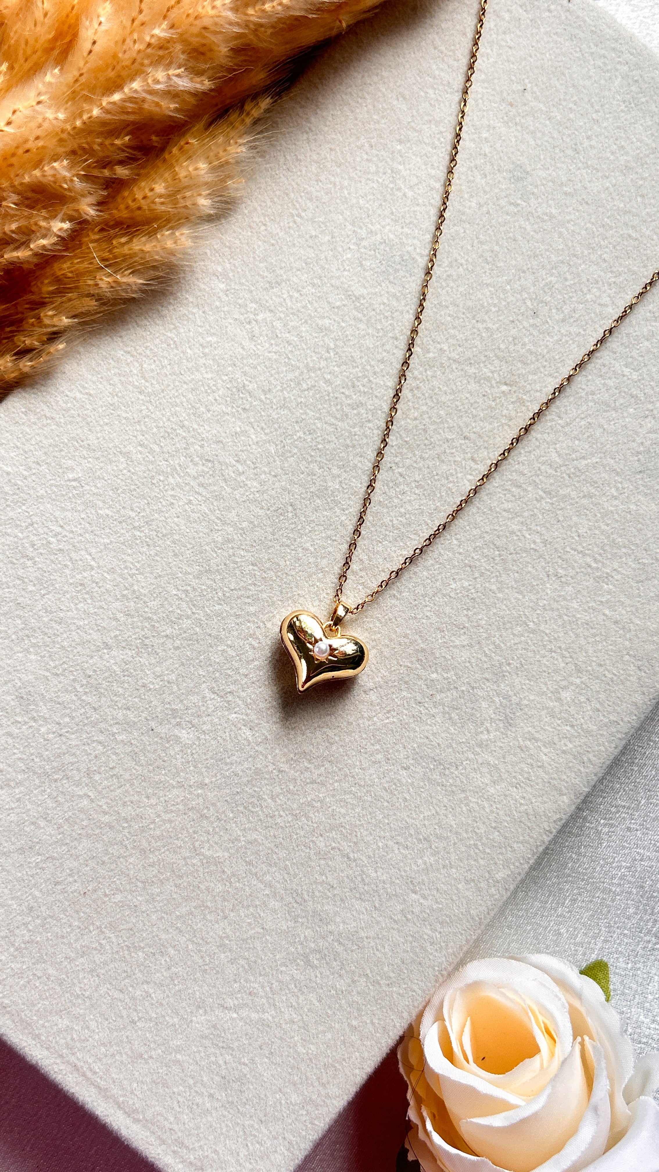 Serein Heart Necklace